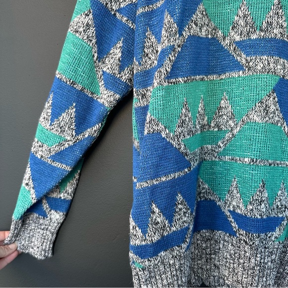 Vintage Caldwell Abstract Print Knit Sweater - Picture 2 of 5